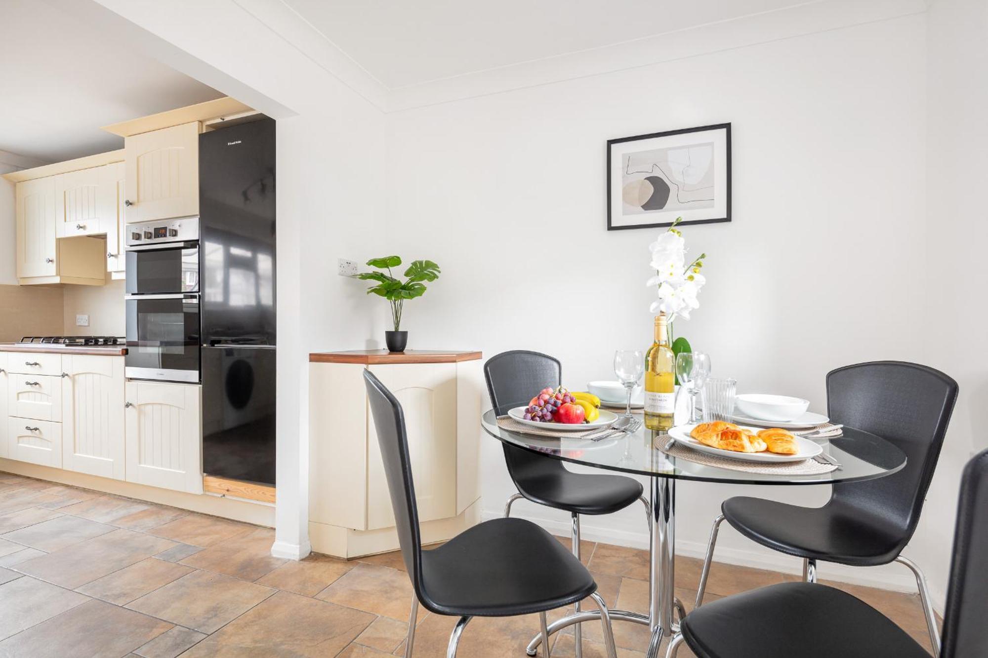 Kent Haven - 3 Bed House, Games Room And Parking Gravesend Eksteriør billede