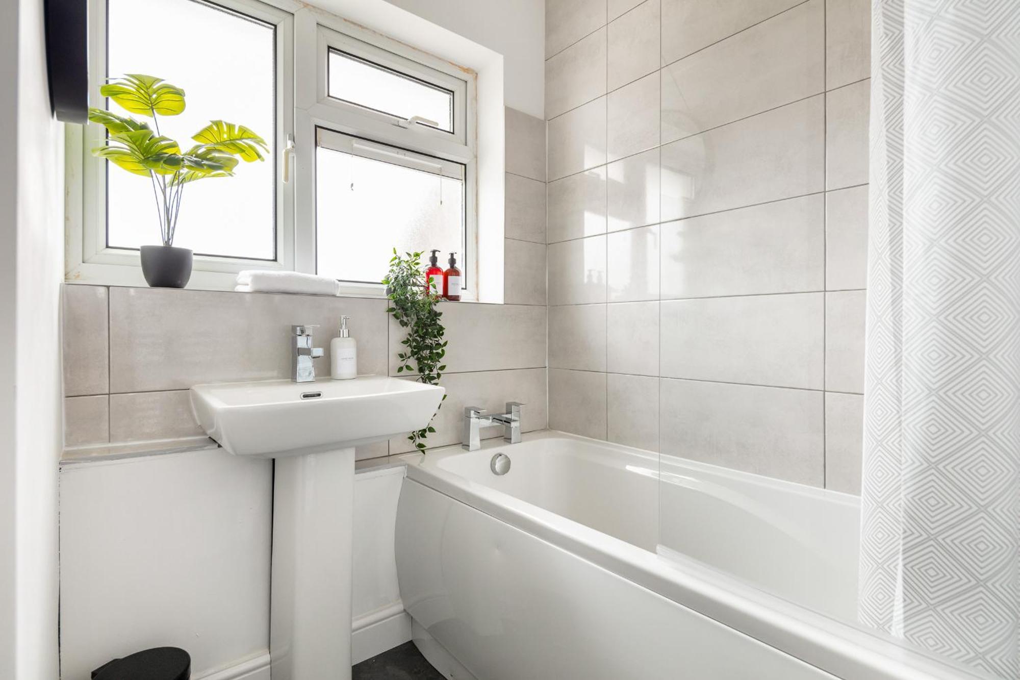 Kent Haven - 3 Bed House, Games Room And Parking Gravesend Eksteriør billede